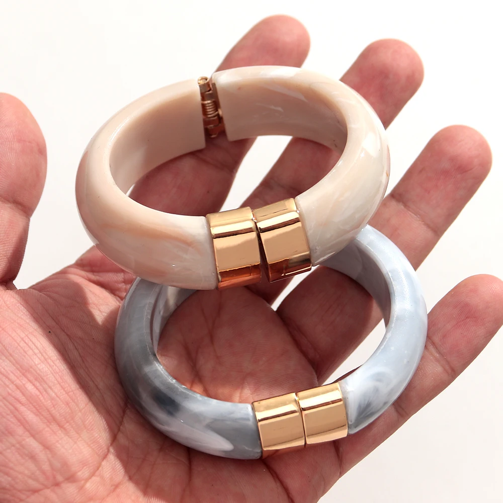 Modische Bunte Harz-Armreifen aus Edelstahl, Wasserdicht, Klobige Armbänder für Damen, Schmuckgeschenk 2026 – Detail 7