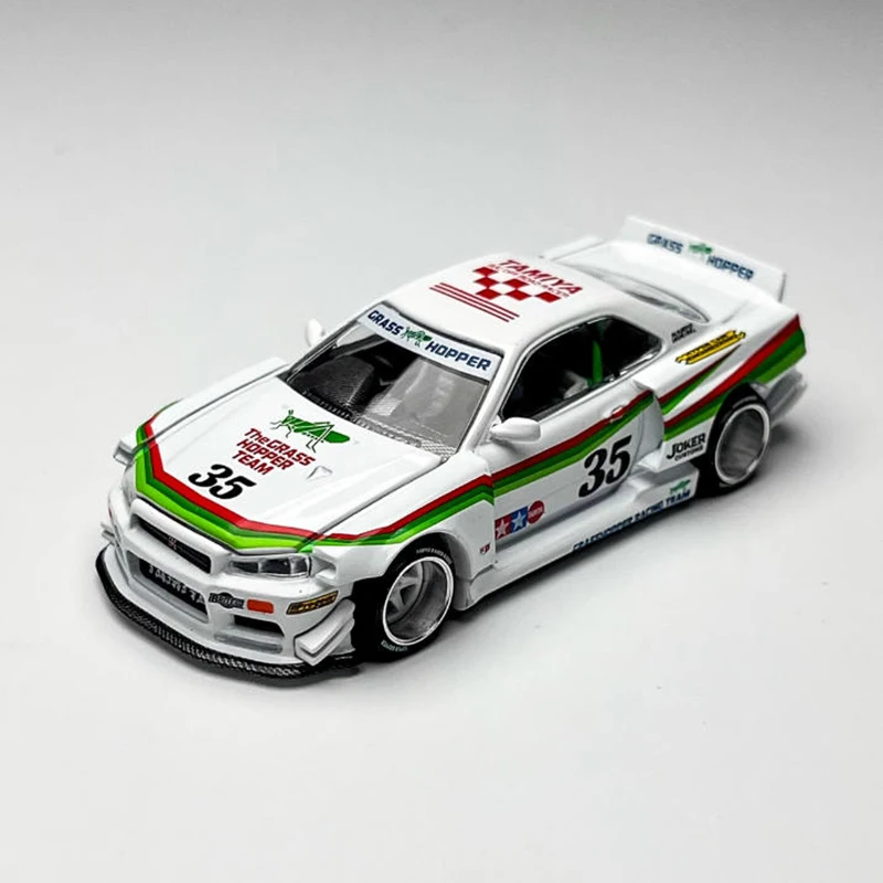 KaidoHouse+MINIGT 1:64 Scale #167 GTR R35 Alloy Simulation Car Model Collection Display Ornament Toy Gift
