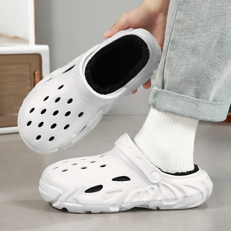 شبشب شتوي قباقيب فرو قطيفة للنساء والرجال شباشب فروي دافئة للأزواج موجزة داخلي أحذية قطنية منزلية شرائح منفوشة غير رسمية