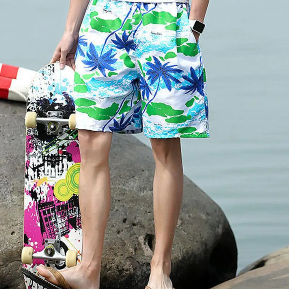 Männer Hawaii Print Shorts tropischen Baum gedruckt Männer Sommer Strand Shorts schnell trocknende weites Bein am Meer Hosen für lässiges Surfen