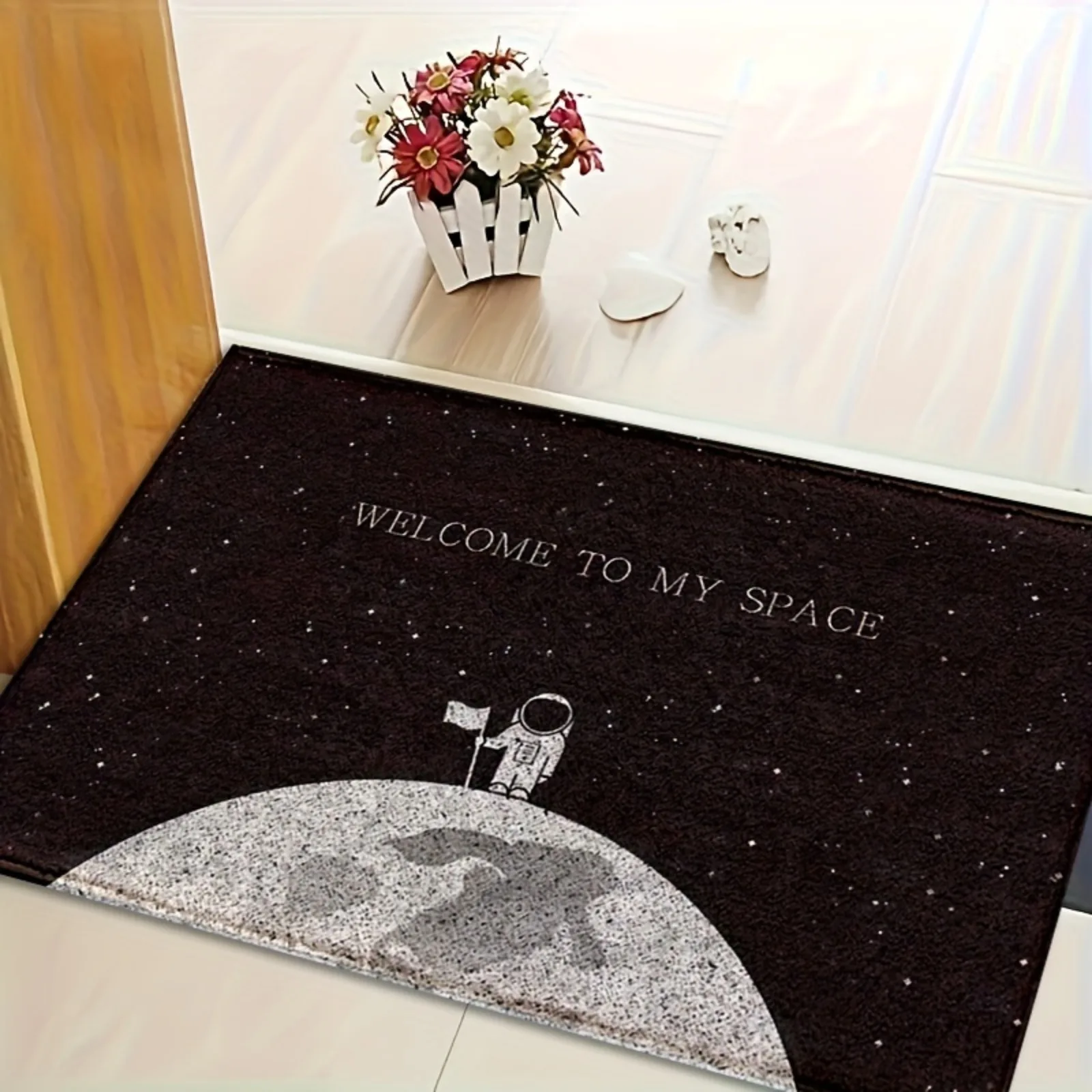 Astronaut Moon Welcome Doormat, Suitable for Bathroom, Bedroom, and Kitchen Entrances - Machine Washable Indoor Home Decor, Bath Mat, Fun Design, Space Theme, Durable Material, Floor Mat, Household Essential, Modern Home, Space Enthusiasts