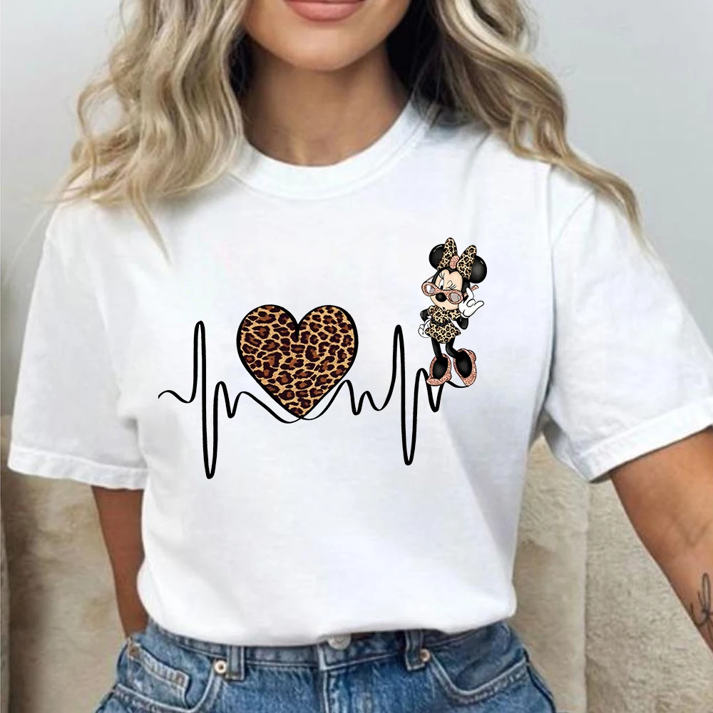 

Minnie Mouse Summer Leopard Heartbeat Short Sleeve Print Clothing Women's T-Shirt Harajuku Graphic Clothing Women's Top Tee 2024