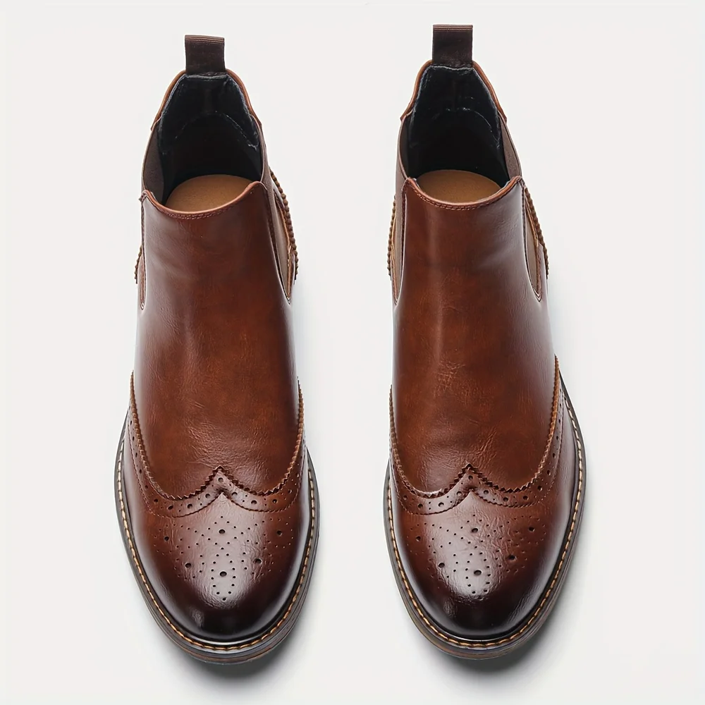 Fashion Brogue Chelsea Men Boots Classical American Style Leather Boots