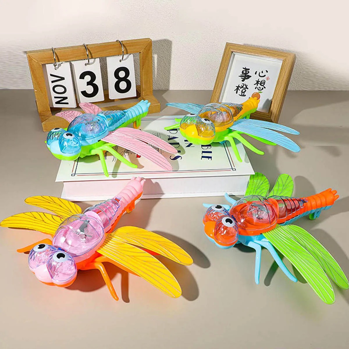 Kids Pull String Glowing Funny Pull Back Gliding Insects Pull String Dragonfly Toy Childhood Nostalgia Clockwork Interactive Toy