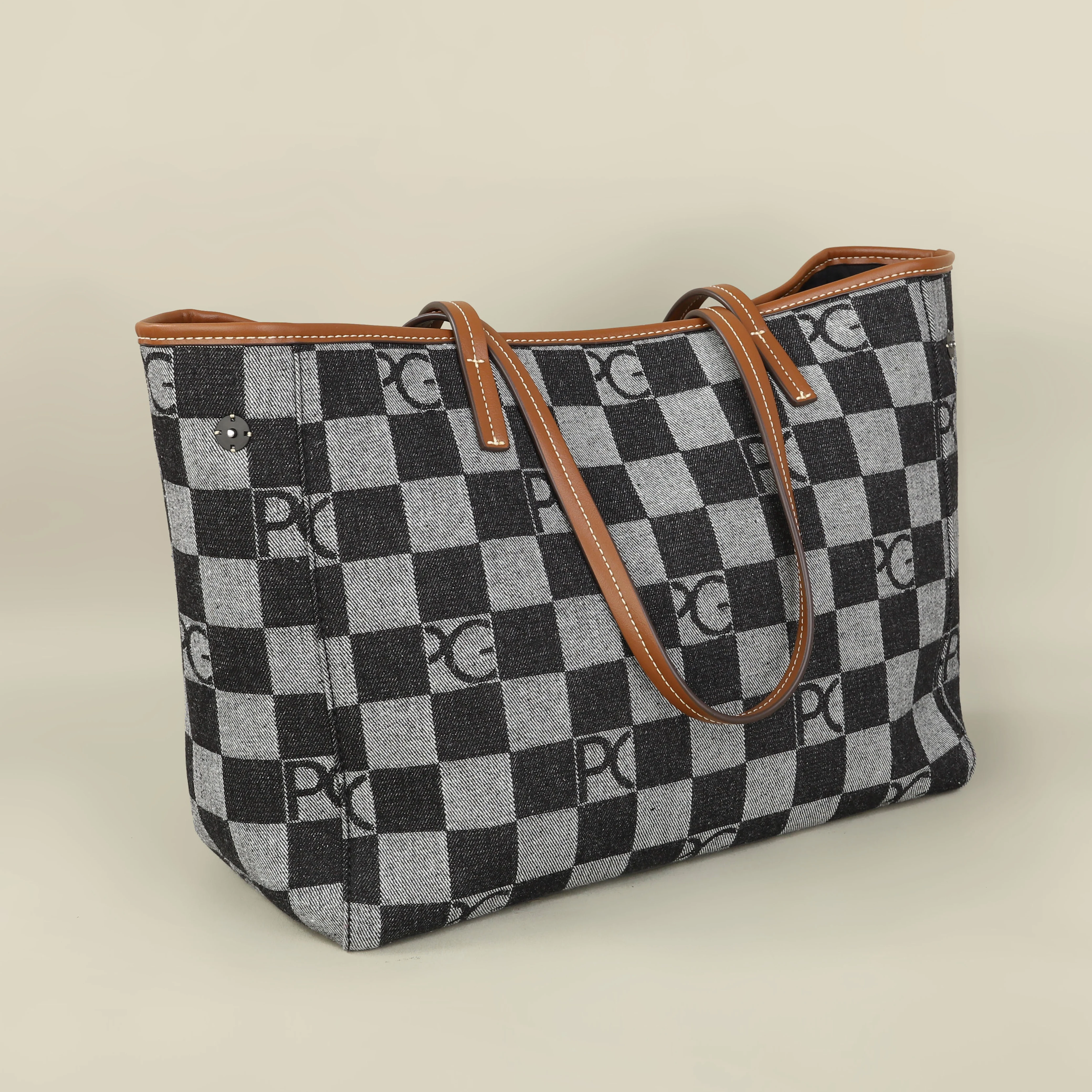 PG Lateinamerikanischer Europäischer Stil Damenhandtasche für den Alltag mit Multi-Cowboy-Splicing-Design, Modische Funktionale Große Kapazität Tragetasche – Detail 5