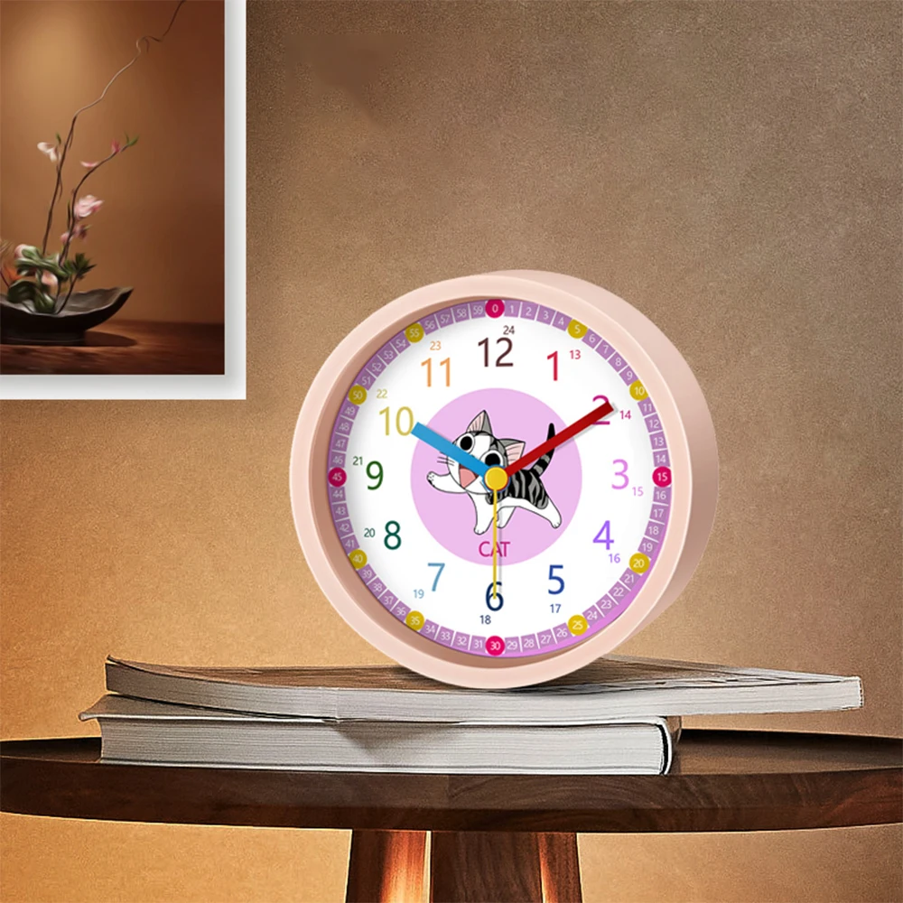 Reloj despertador redondo de dibujos animados, diseño de animales Qute de plástico, números coloridos, despertador para niños, dormitorios, escritorio