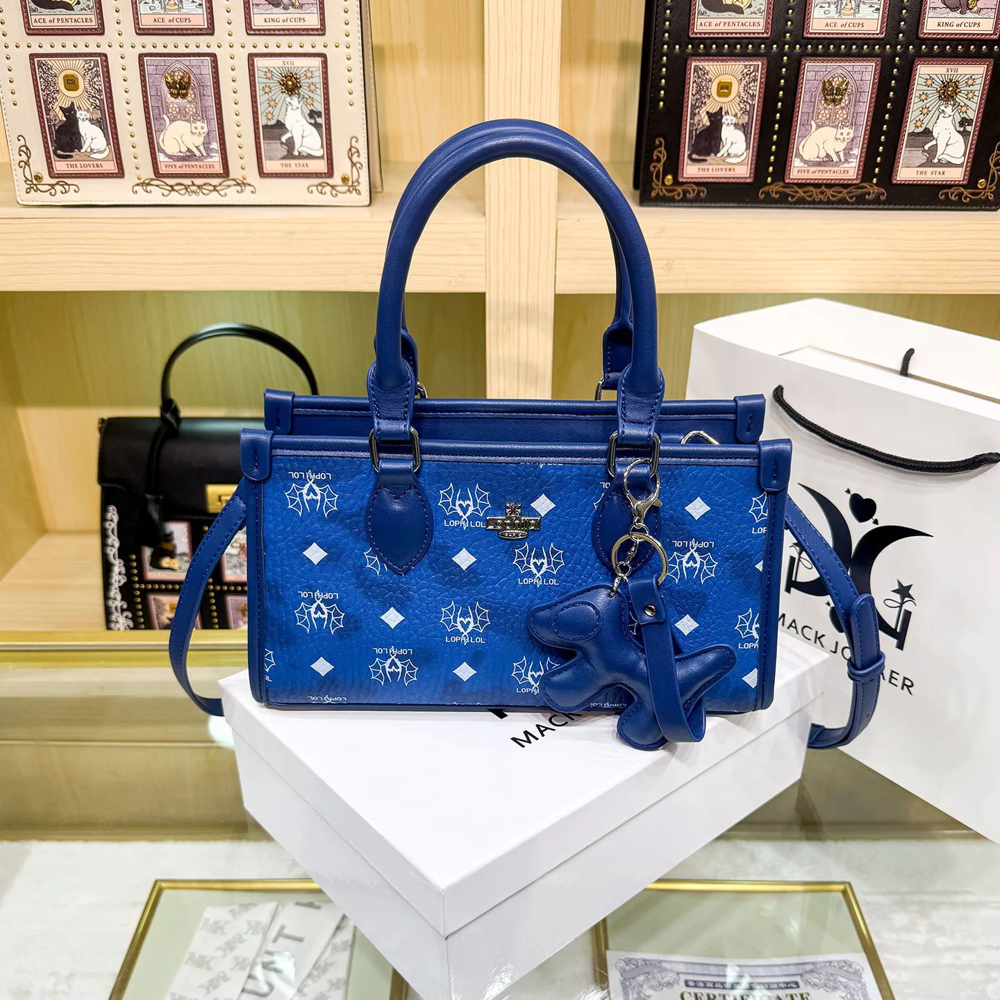 Elegant Classic Designer Handbag For Women Paris Fashion Letter Logo Crossbody Solid Color Large Capacity