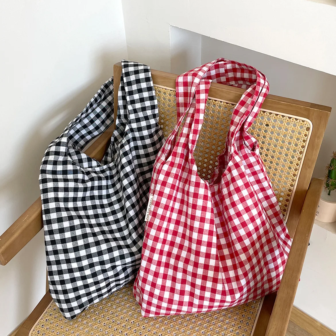 Vintage Plaid Women\'s Vest Shoulder Bags Large Capacity Female Reusable Shopping Bag Cotton Cloth Schoolgirls Book Tote Handbags