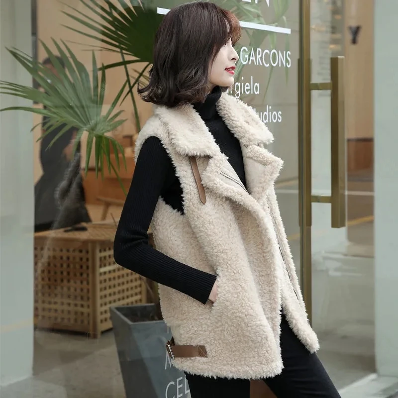 Autumn Winter Lambswool Vest Korean Women\'s Sleeveless Jackets Thick Warm Teddy Waistcoat Loose Fashion Design Chaleco Mujer