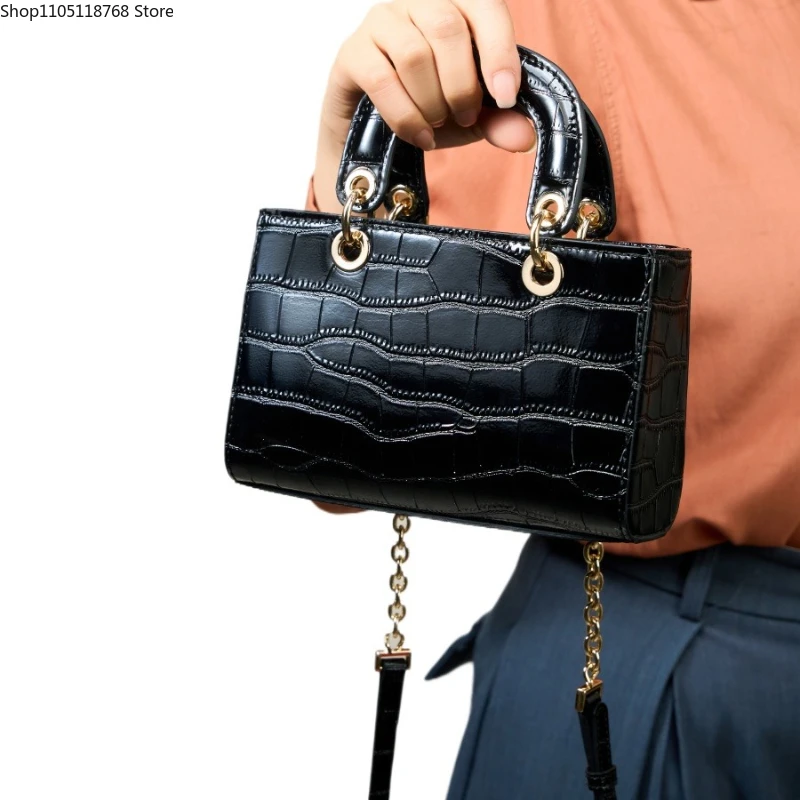 

Женская сумка через плечо из натуральной кожи, сумки через плечо, роскошная дизайнерская сумка в стиле минимализм, белая мини-квадратная сумка