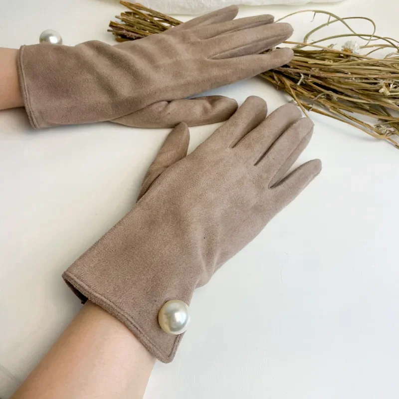 Women's Thicken Warm Velvet Lining Pearl Beaded Faux Suede Leather Gloves Female Winter Performance Party Driving Glove