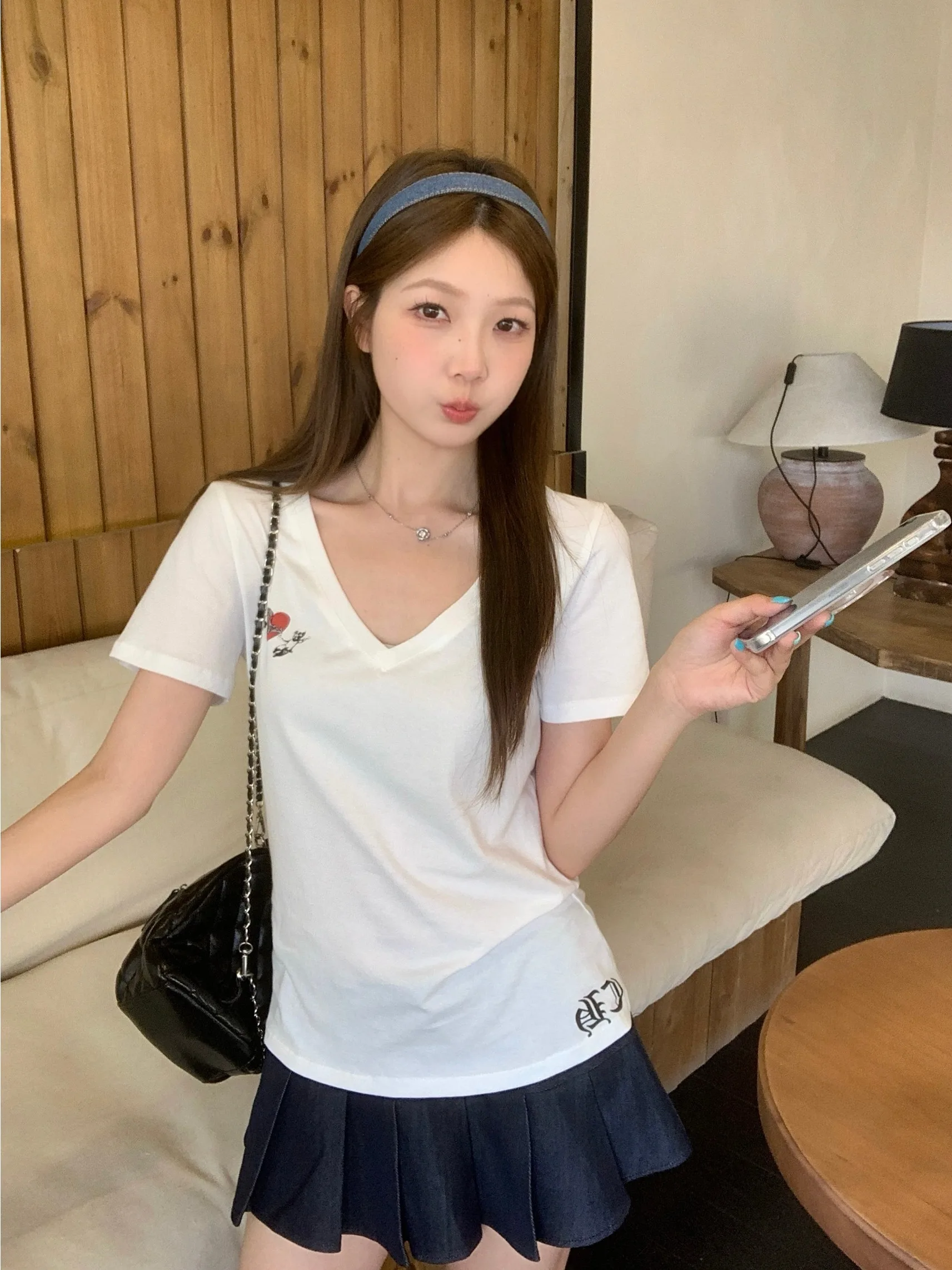 

plus Size Slim Fit V-Ne ort Sve T-irt Women's Summer Faionable Printed Casual Top Korean Sle High Waist