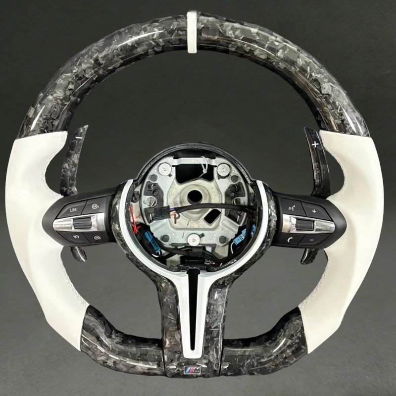 

Black Forged Carbon Fiber Steering Wheel for M3 M5 BMW with White Leather for F10 F30 F15 F06 F22 F32 with Carbon Fiber Paddle