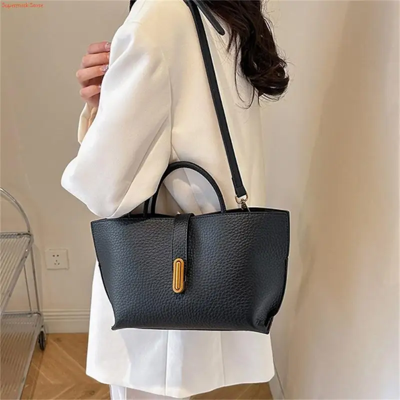 

Q5WE Women Bucket Bag Solid Color Shoulder Bag PU Leather Handbag Korean Styles Crossbody Bag Simple Bag for Daily