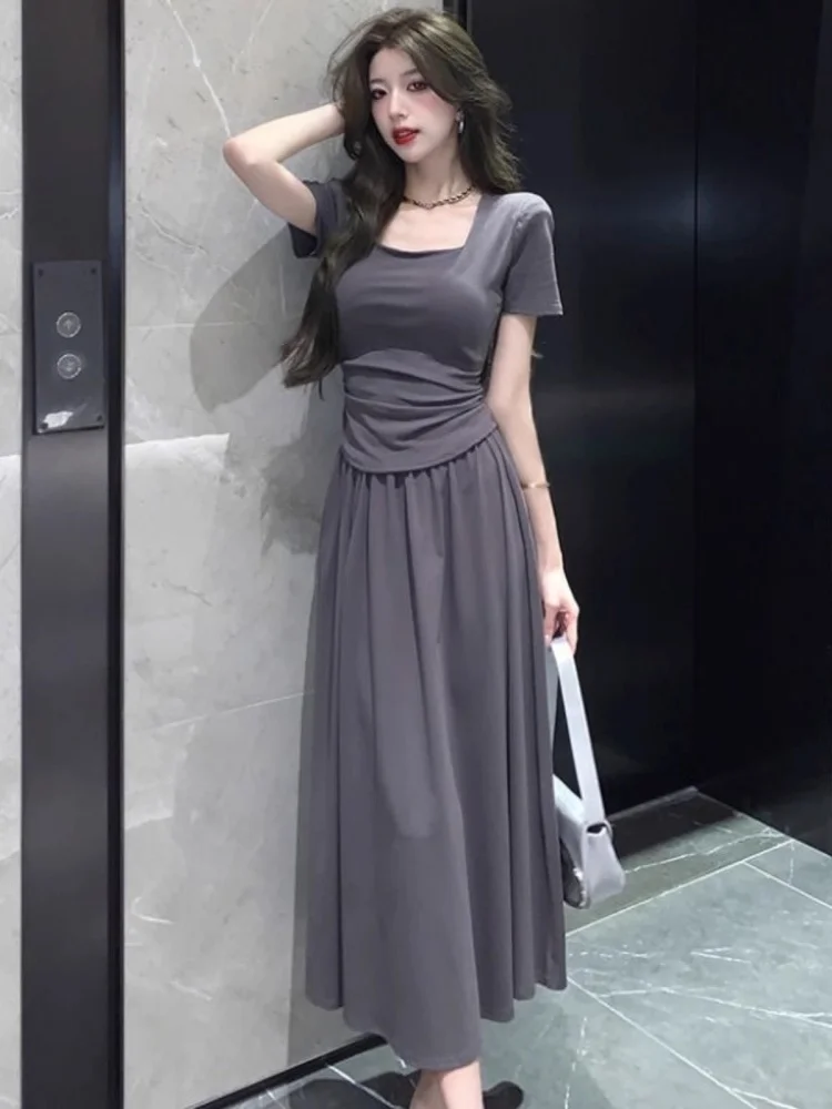 

Летний модный комплект 2025: Новая легкая приталенная футболка с квадратным вырезом и коротким рукавом, повседневная юбка средней длины