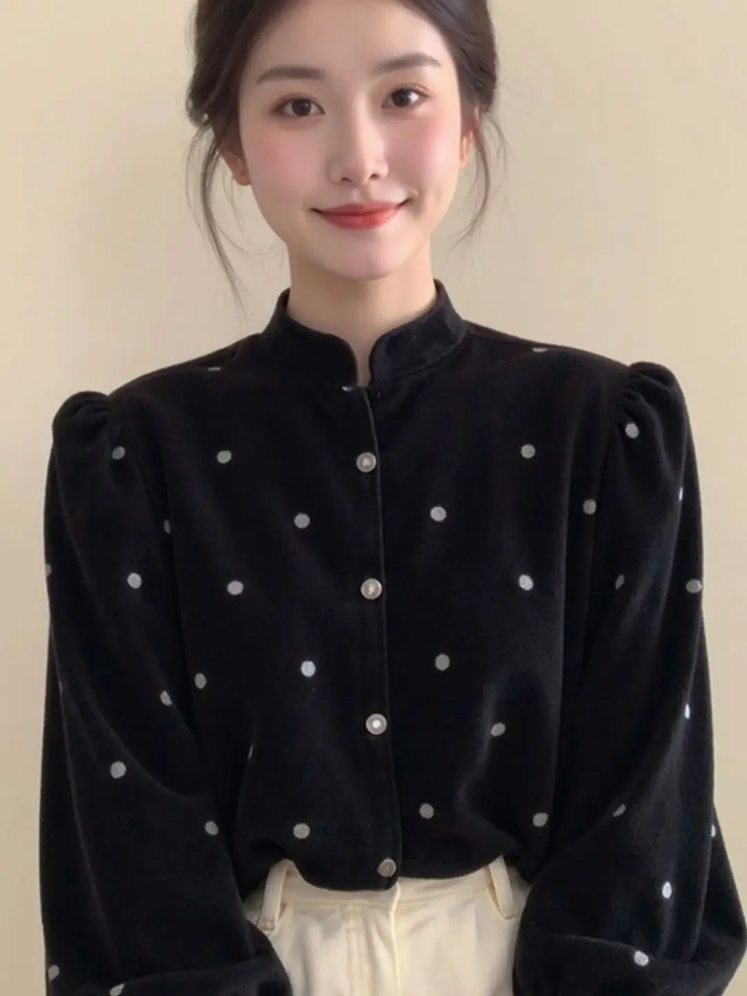 

New Chinese Sle Bla Velvet Polka Dot Top Women's Faionable Inner Wear irt Design Winter Season Straight Cut...