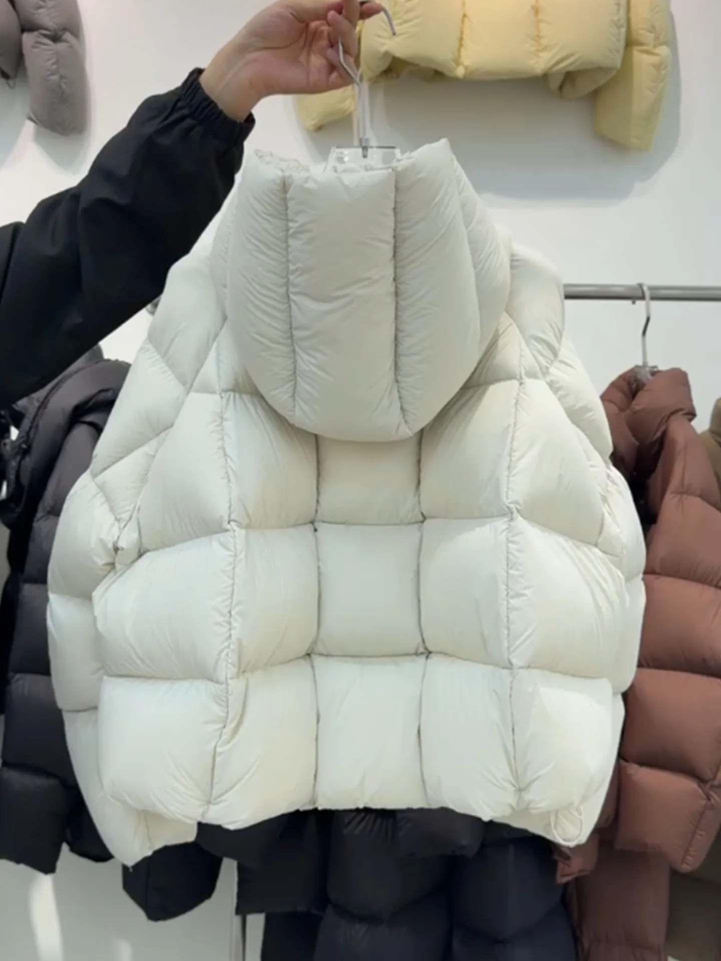 

Unique ort Puffer Jaet Women's Winter 2025 New Sle Bread Coat Khaki Color Hooded Korean Version Regular Fit Polyester F...