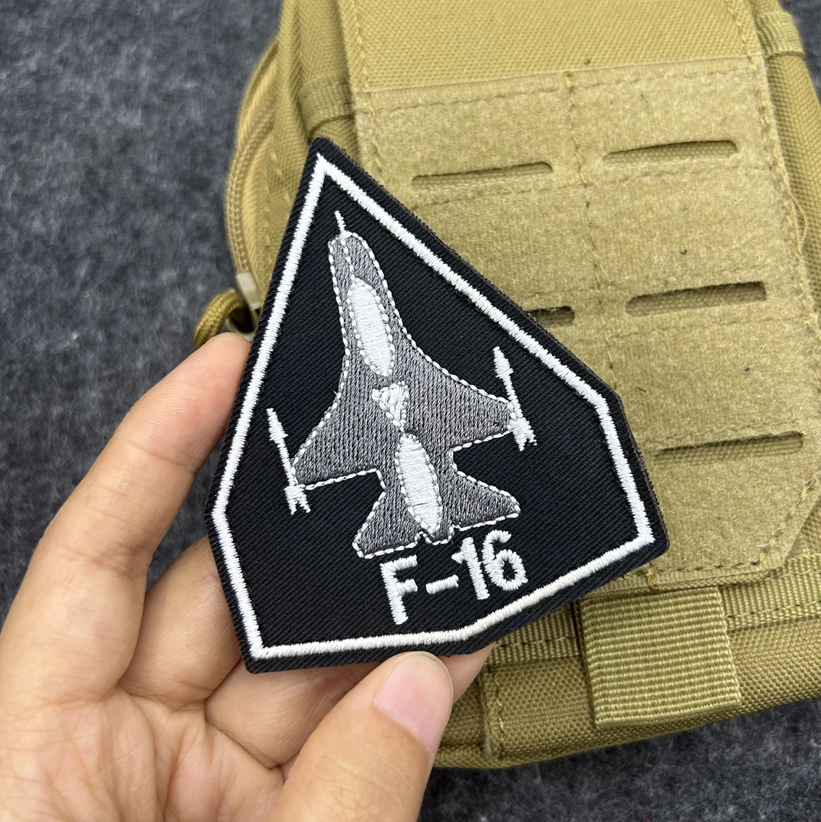 F16 Aircraft Embroidery Patch, Detachable Hook & Loop Decorative Badge for Aviation Enthusiast Outdoor Bags Jacket