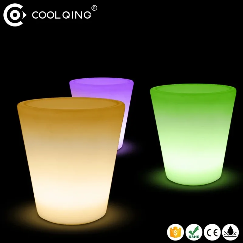 Modern Outdoor Waterproof Light Emitting Diode Colorful Flower Pot Smart Decorative Light Plastic Home Flower Pot