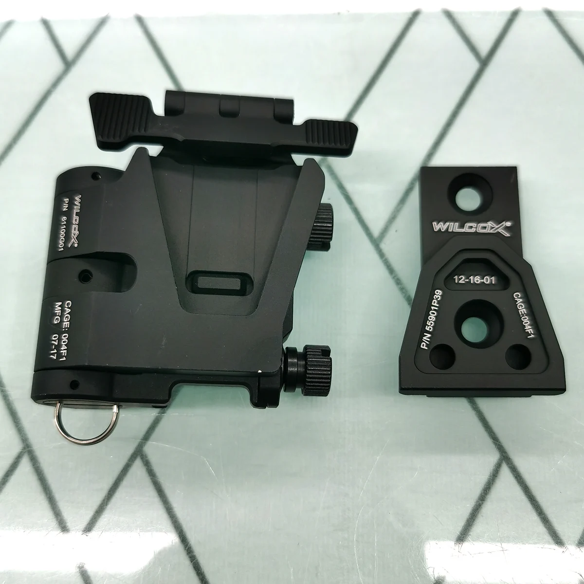FMA Airsoft Tactical Hunting Magnifier Flip Mount G33 Quick Release Base For Eotech Aimpoint TB1337