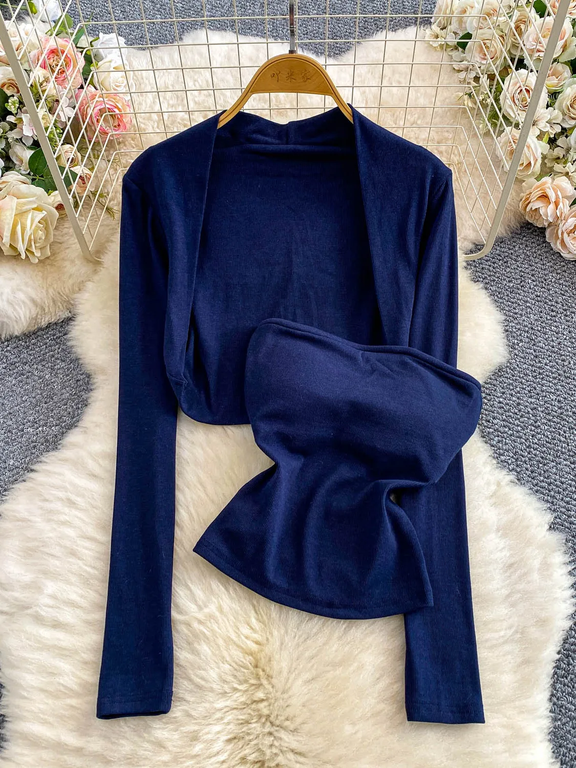 Koreanisches Drama Main Fem Character's Ele Strickjacke ort Oberbekleidung mit Brustpolster Tube Top Zweiteiliges Set