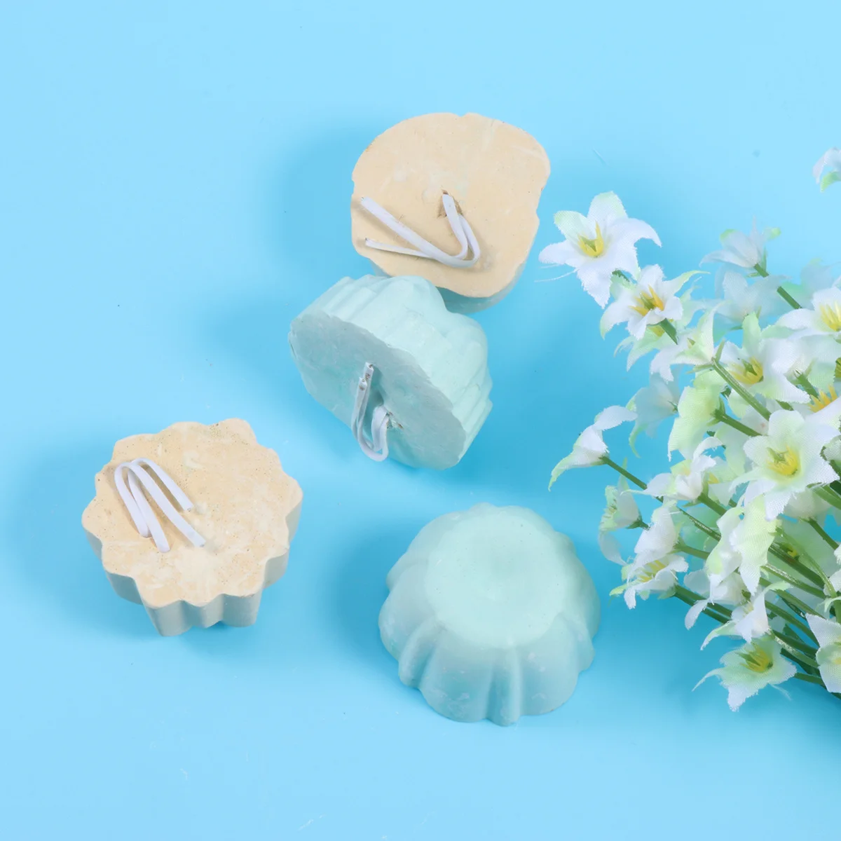 

6Pcs Calcium Enriched Mineral Chew Stone for Pet Dental Care Suitable Hamster Rat Rabbit Guinea Pig Chinchilla Squirrel Cage