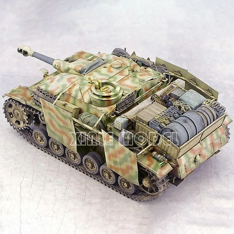 Border Model Building Kits BT-036 1/35 StuH 42Ausf. G 105MM post-production full internal structure.for Military Toy Model Hobby