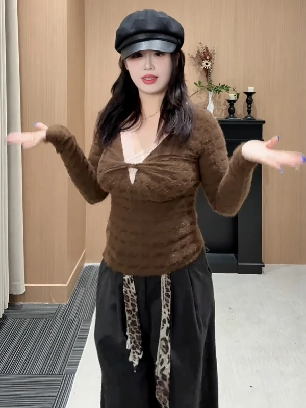 T-shirt décontracté à manches longues et col en V avec empiècements en dentelle pour femme grande taille, idéal comme sous-vêtement amincissant pour l'hiver