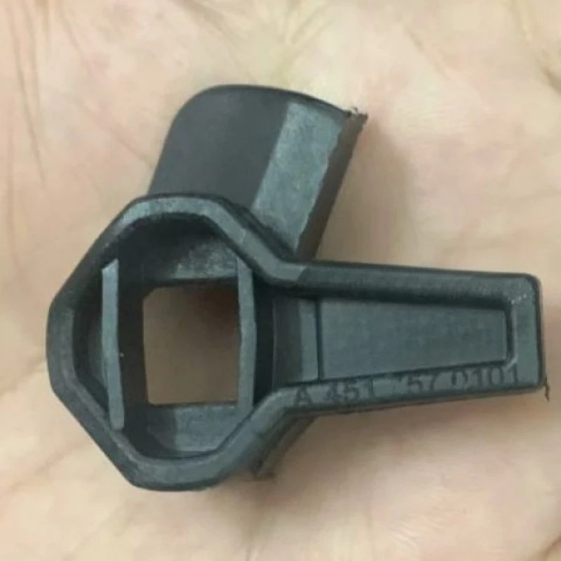 For smart451 Smart Genie front cover buckle network interface card buckle, machine cover lock, left and right pair