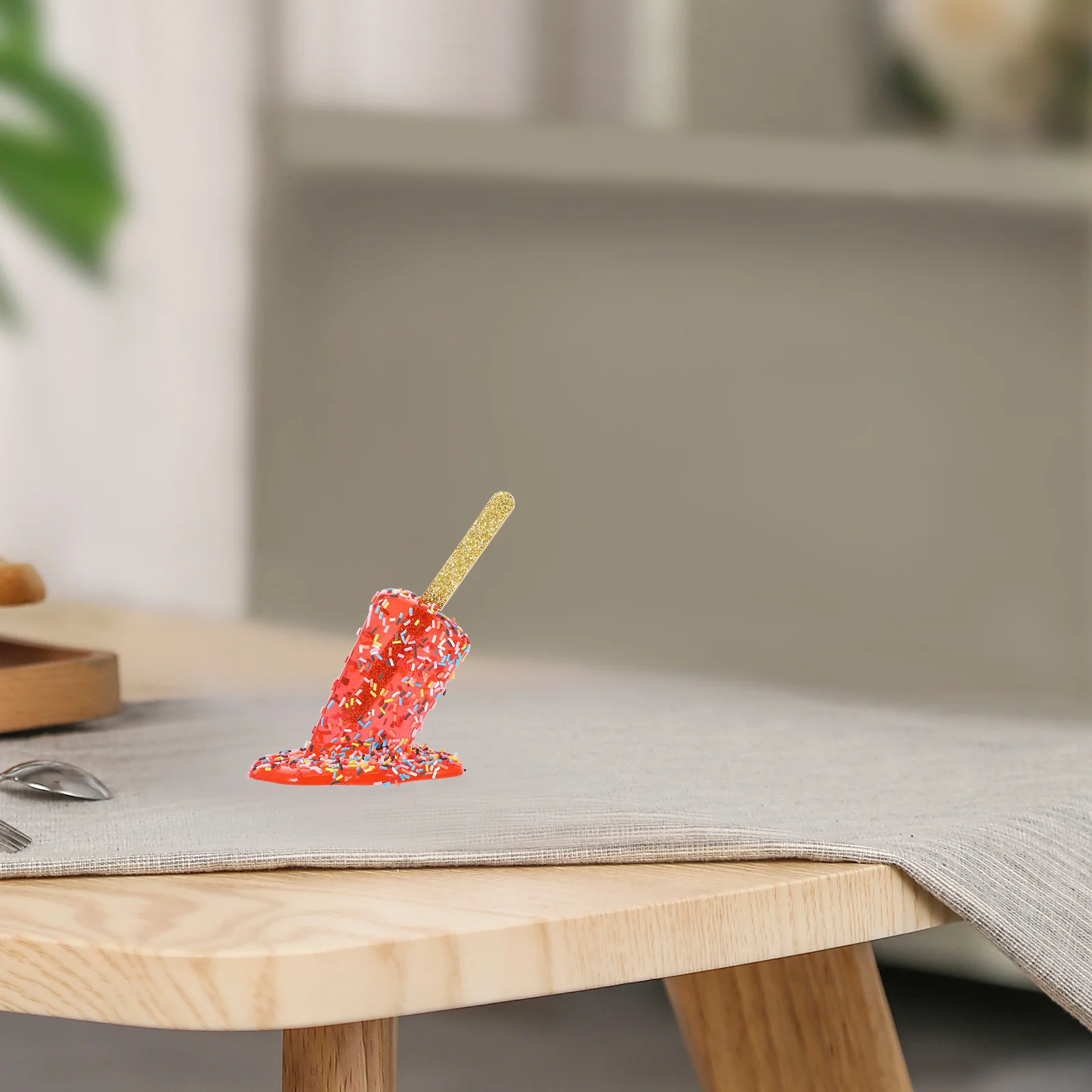 

1 Pcs Melting Resin Ice Cream Decor Realistic Appearance Material Home Sculpture Photo Props Fake Ice Cream Modeling