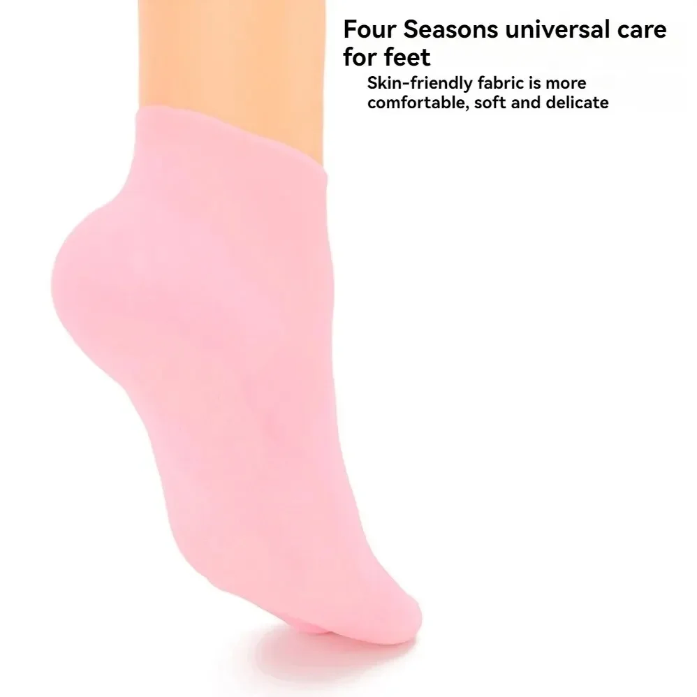 Ein Paar Silikonsocken spenden Feuchtigkeit und verhindern Risse und erweichen Schwielen und Hühneraugenfußmaske, Strandsocken, schützende Fußabdeckungen