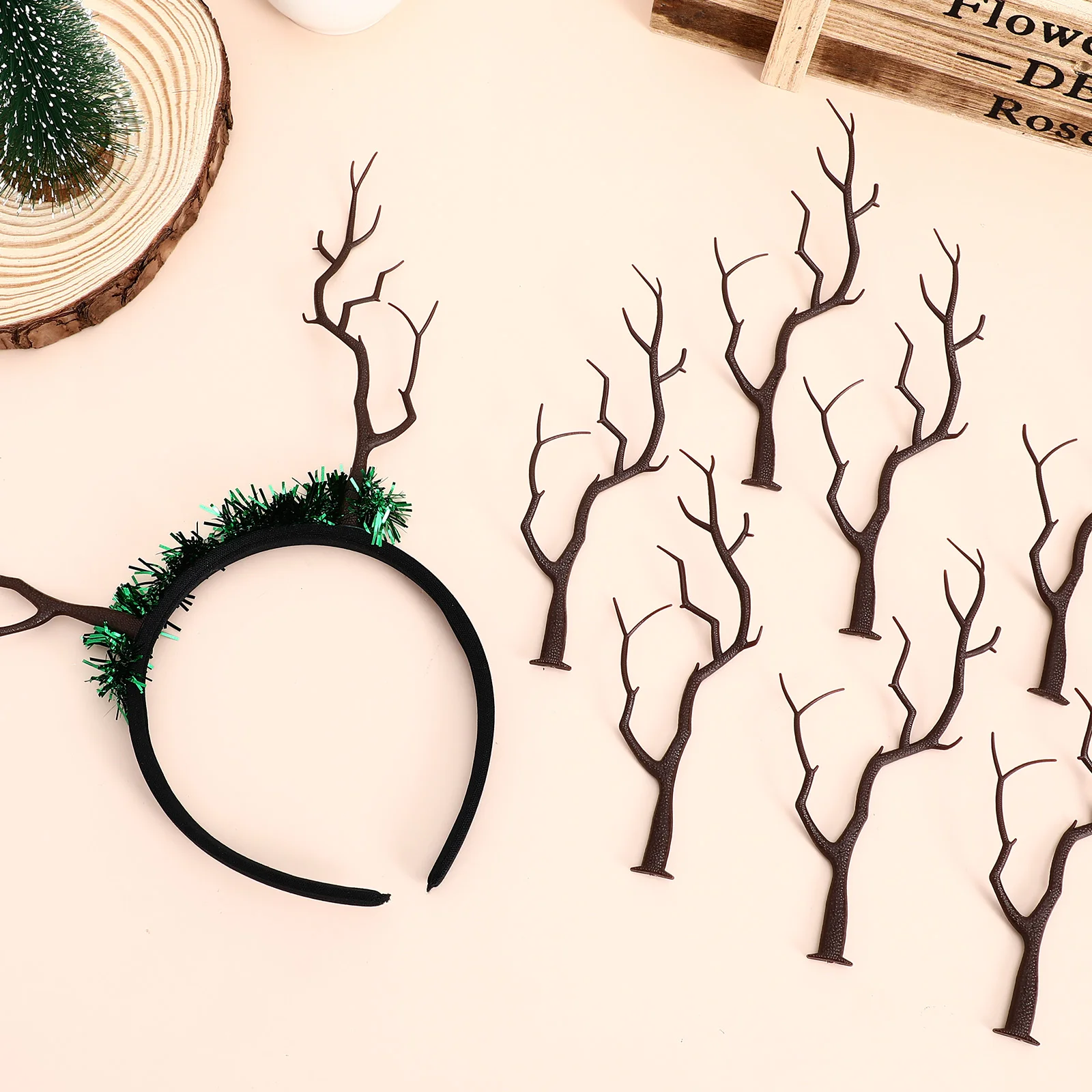 10 Pcs Dried Twigs Mini Reindeer Antlers Craft Artificial Plants Indoor Branches Shaped Tree Headgear Office