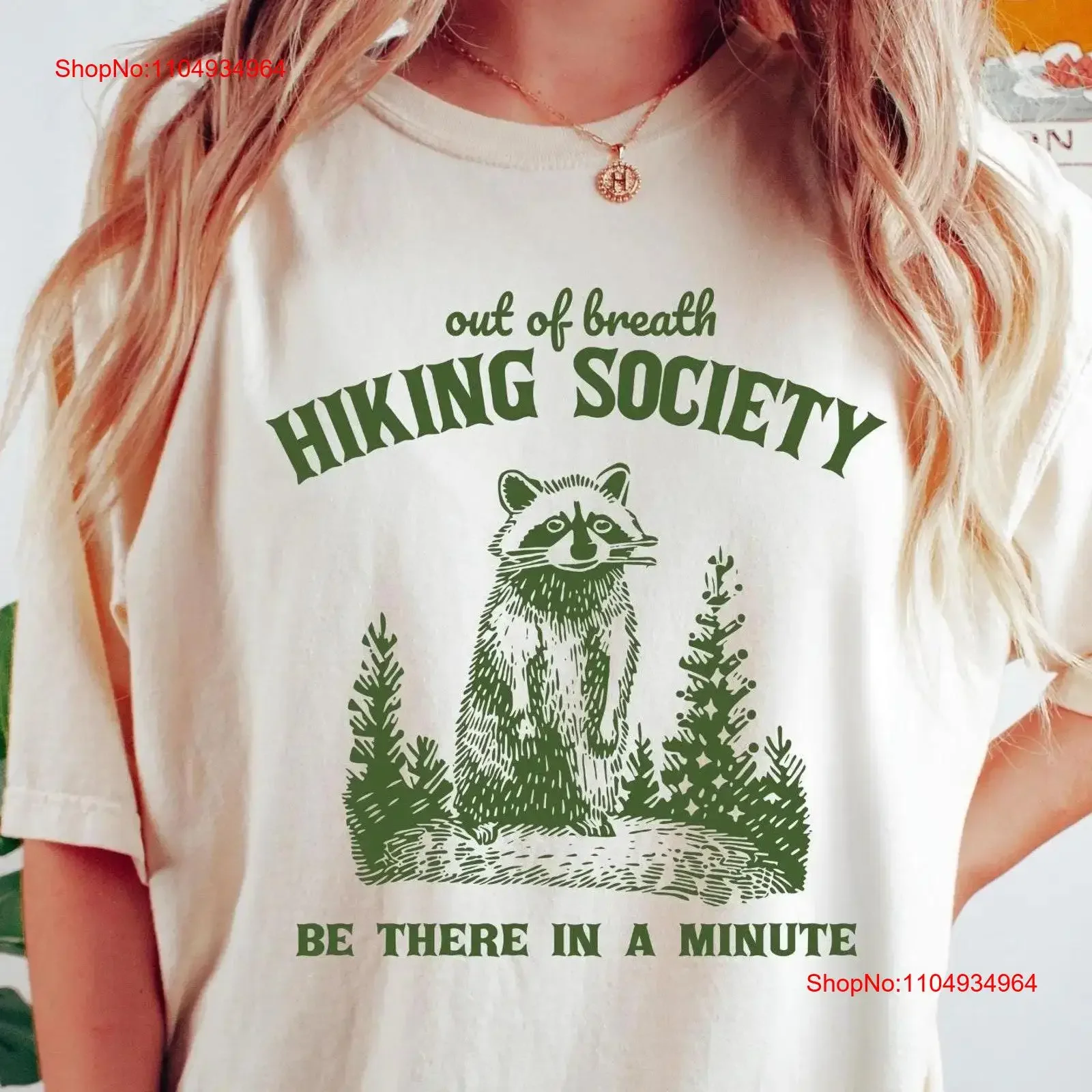 خارج التنفس المشي لمسافات طويلة المجتمع تي شيرت مضحك الراكون الرجعية لا تقلق سأكون هناك في دقيقة خمر غسلها مريحة لينة #1