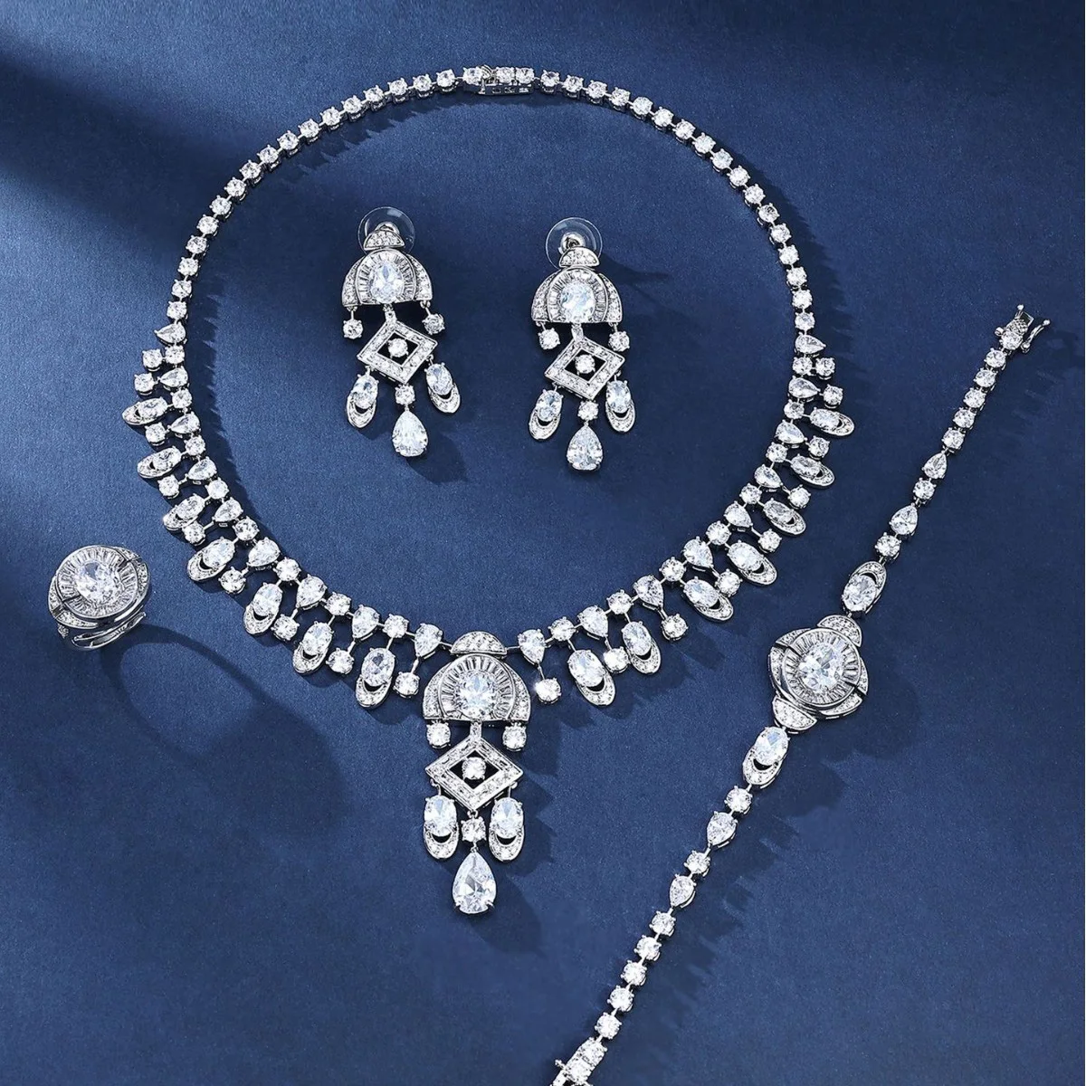 New Design 4 PCS Jewelry Set For Women Wedding Engagement Cubic Zirconia Lady Beautiful Necklace Romantic Finger Ring