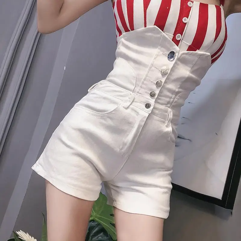 2025 Nuovi pantaloncini di jeans delicati a gamba larga neri solidi alla moda per pantaloni caldi casual a gamba dritta a vita alta di design da donna Wh1