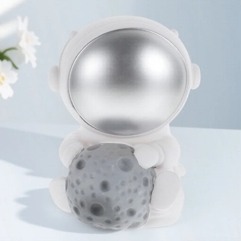 صندوق توفير فينيل جميل لرائد الفضاء على شكل خنزير للأطفال، جرة نقود مزخرفة بسعة كبيرة، هدية زينة لسطح المكتب والمكتب المنزلي