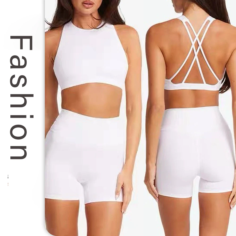 Women's 2-Pcs Crew Neck Yoga Sports Bra with Built-in Pads Cross-Back Running Fitness Bra Naked Feel Fashion Unique Sports Wear
