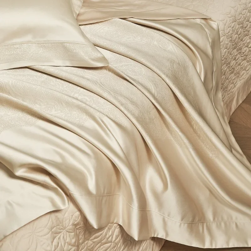 High-precision yarn-dyed jacquard bed cover four-piece set of long-staple cotton light luxury high-end bedding 4
