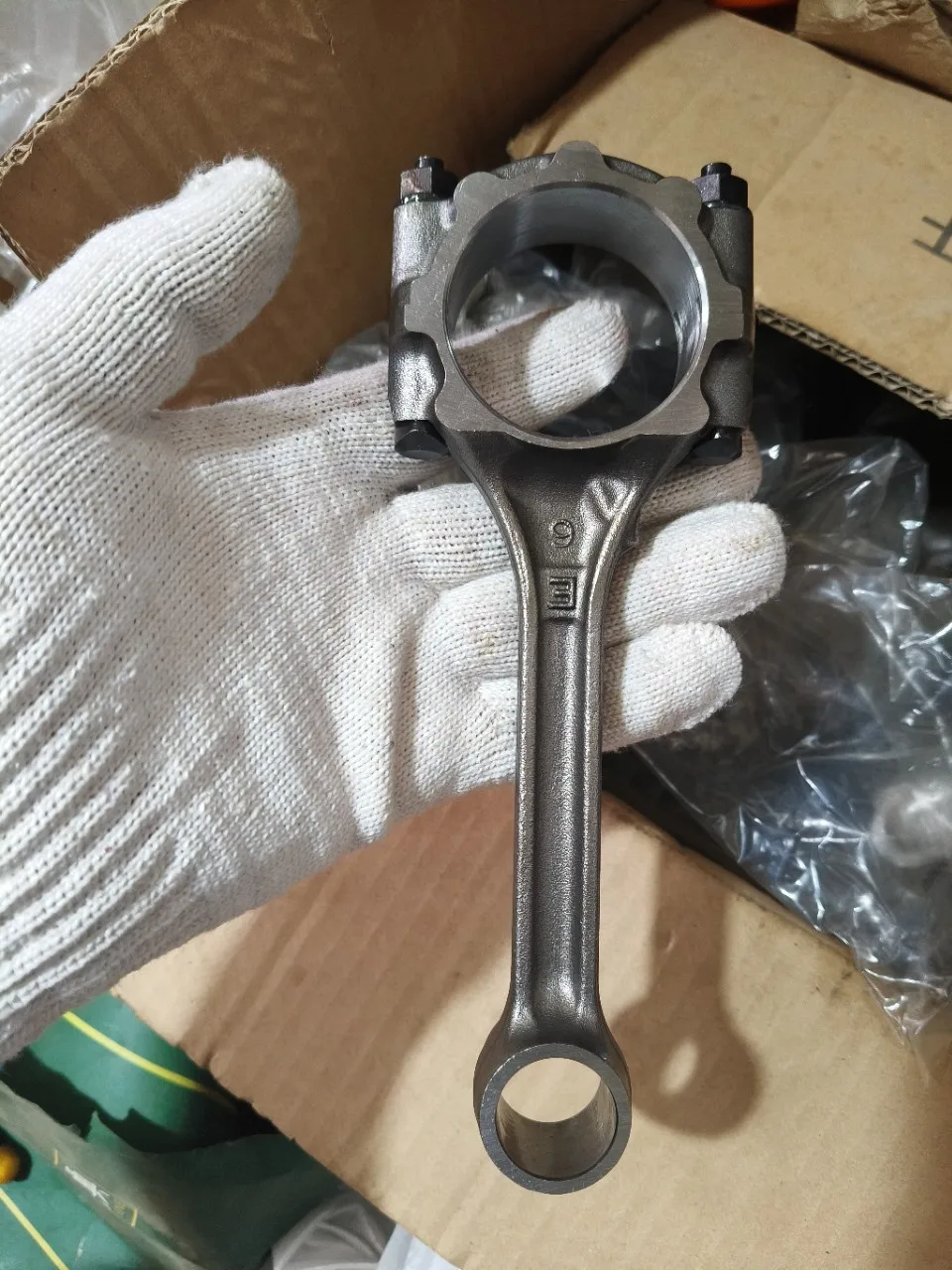 

Accessories FactoryConnecting Rod Assembly, MD193027