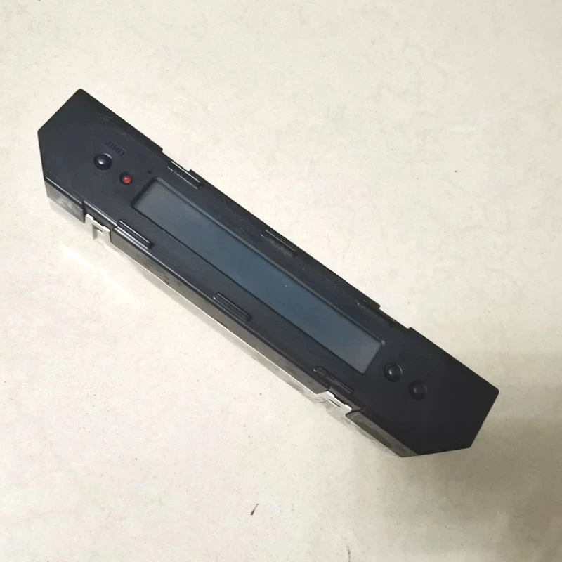 

Для SWIFT SPORT в автомобильных часах 1шт.