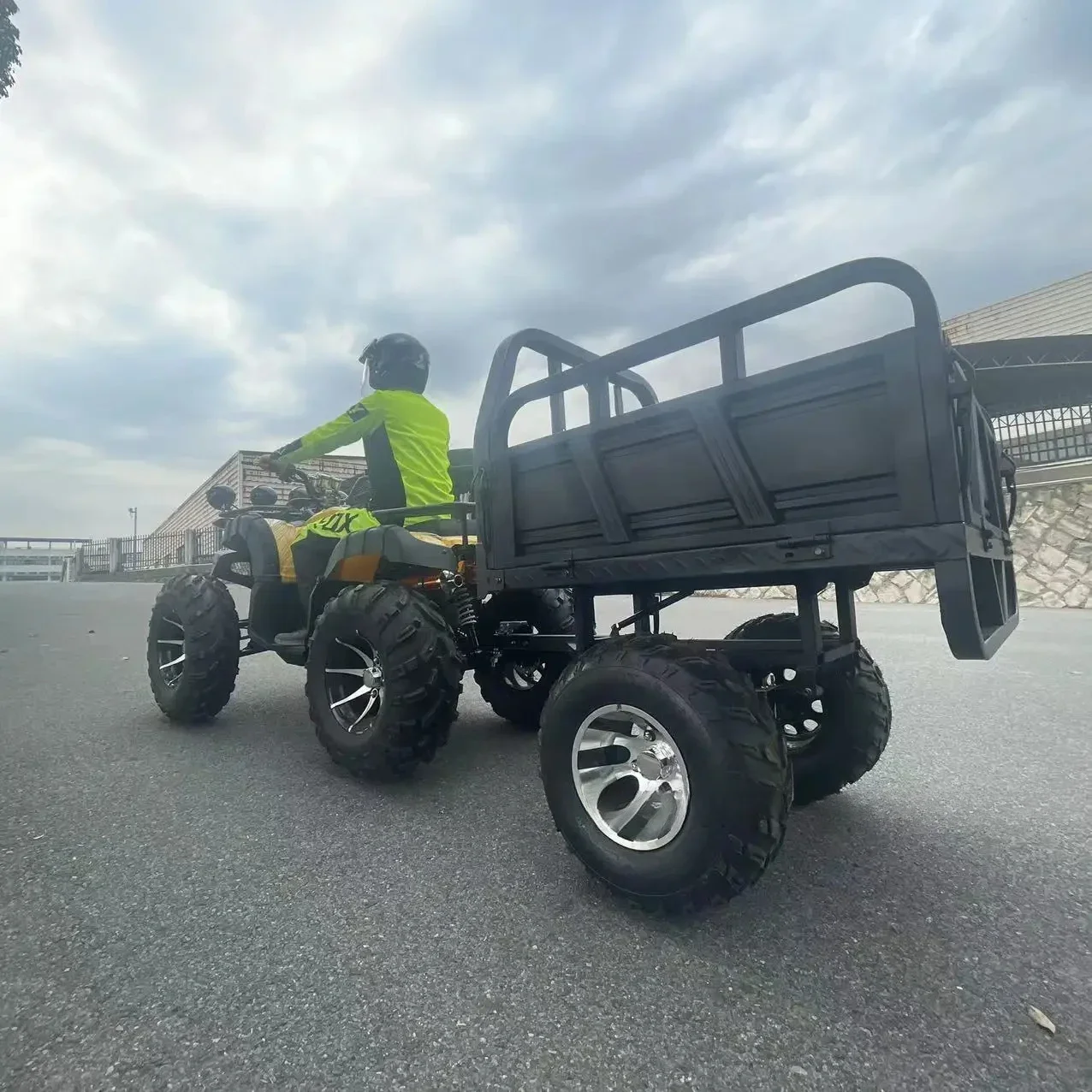 Agricultural Six-wheeled Motorcycle Mountain Off-road Vehicle All-terrain Beach Car Detachable Bucket Size Bull Beach Car