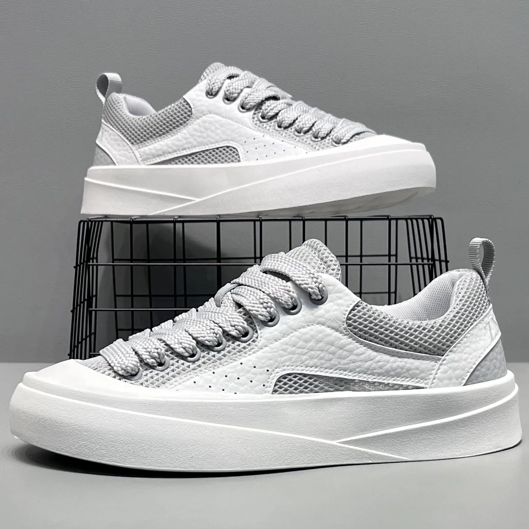 New Summer Men Low-top Casual Skate Shoes, Trendy Youth Breathable Mesh Travel Sneakers, Lace-up Flat White Footwear
