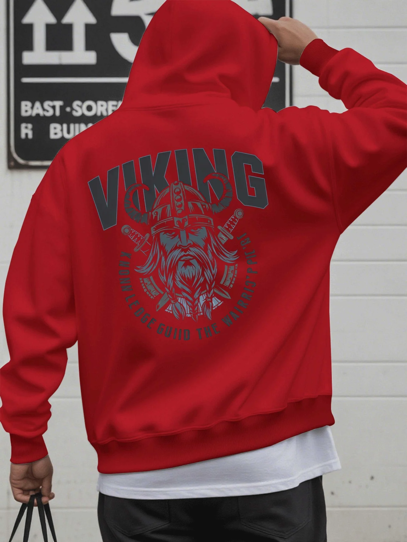 New trendy men's streetwear hooded shirt, Viking style, loose and oversized fit, warm andcozy fleec materialforautumnand winter.
