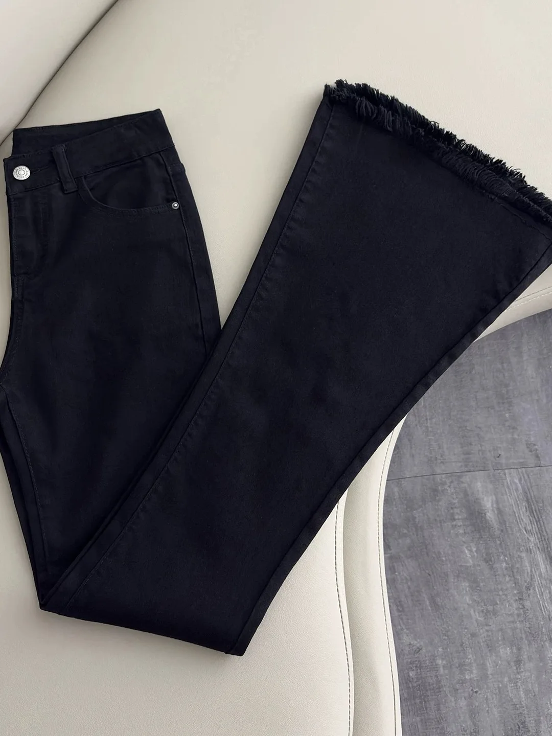 

High Waist Slim Fit Black Frayed Hem Denim Jeans Women's Spring Autumn New Style Elastic Bell Bottom Pants American Style