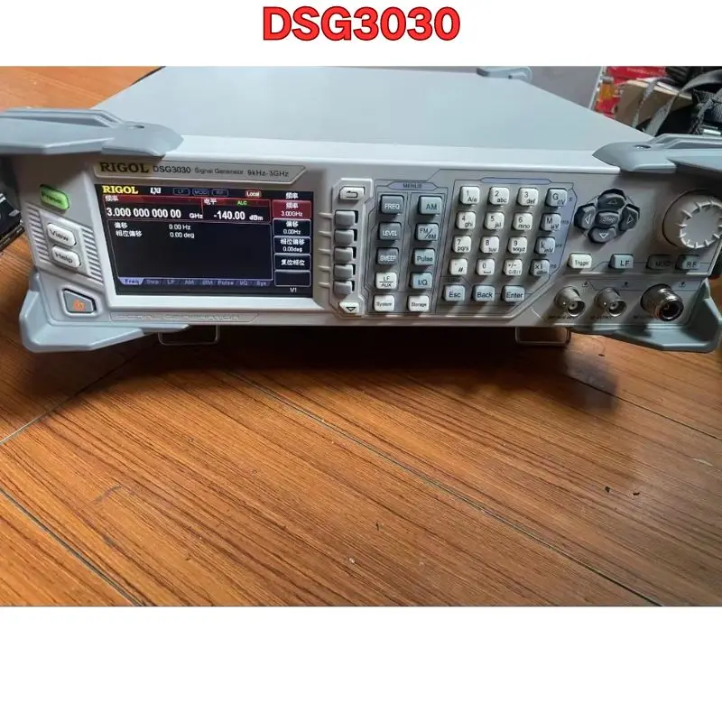Second-hand Puyuan DSG3030 3Ghz signal generator is fully functional Latest quotation for June 2026 view 3