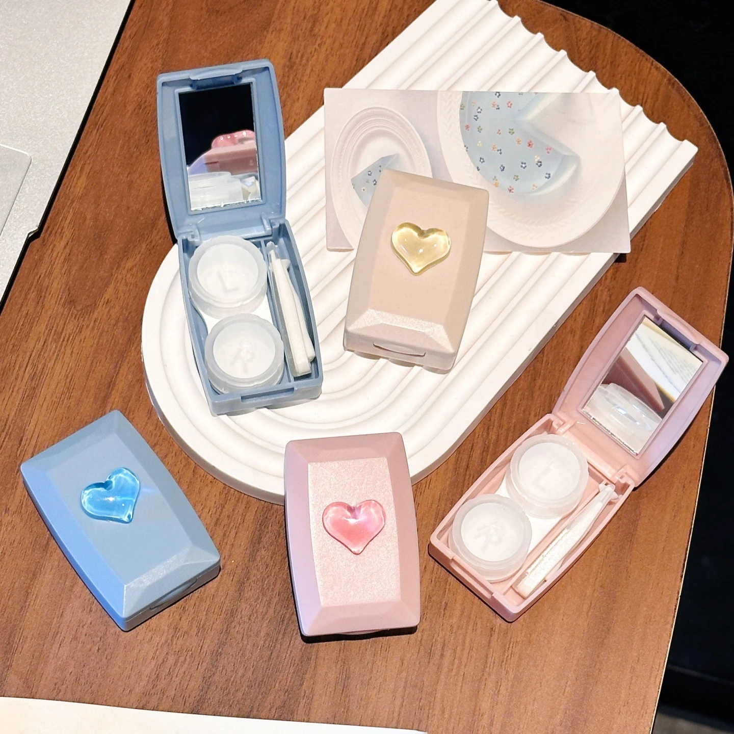 Heart Colored Contact Lens Case Contact Lens Storage Box with Tweezers Contact Lenses Beauty Pupil Storage Care Box