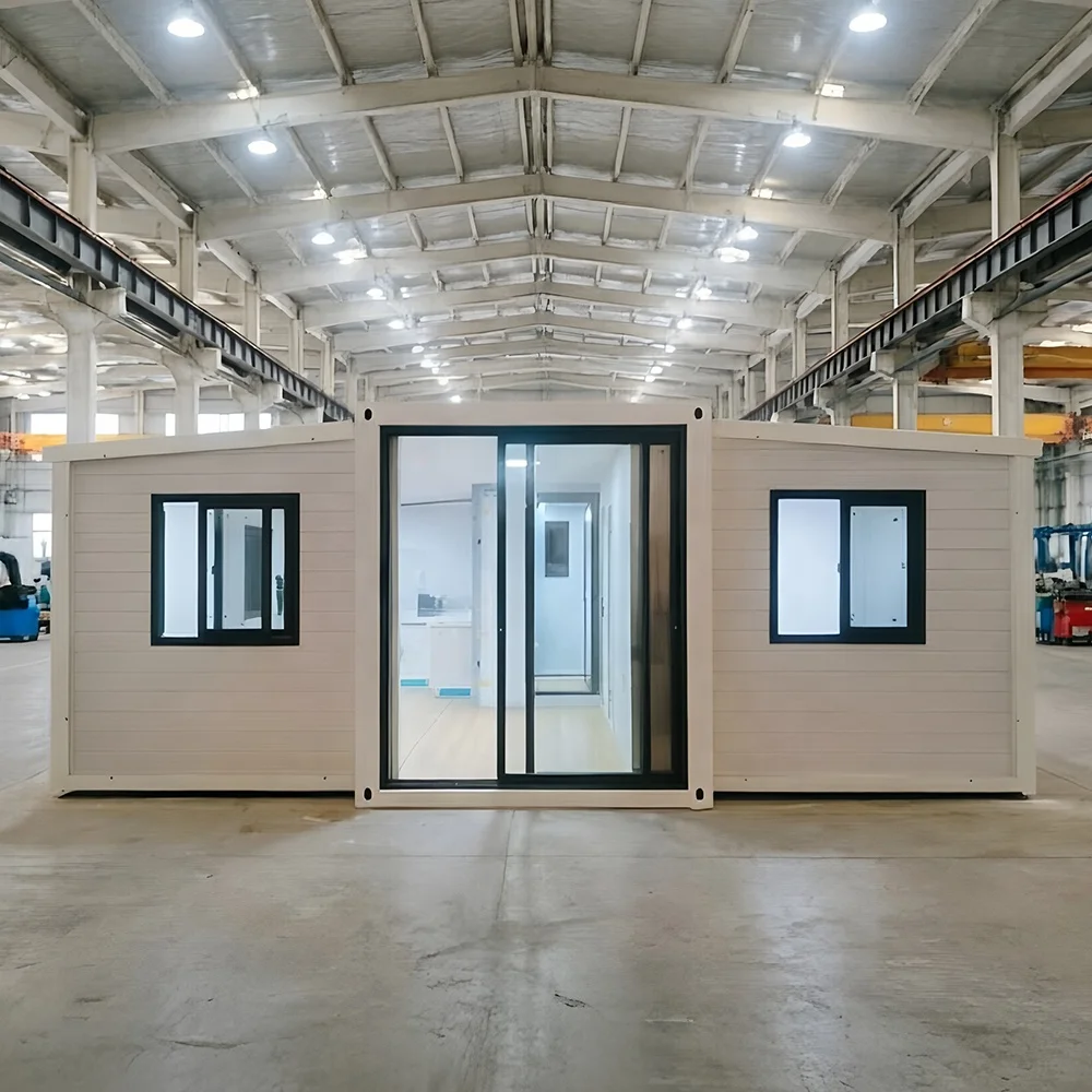 Modern Design Steel Sandwich Panel Wind Resistant Expandable Container Home Prefab Container House for Resort and Living Use
