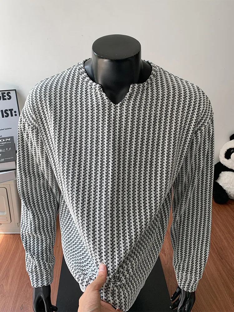 Fall Fashion Slim Fit Striped V-Neck Long Sleeve T-Shirt Men's Casual Inner Wear Base Shirt Trendy Lazy American Style Sweats...