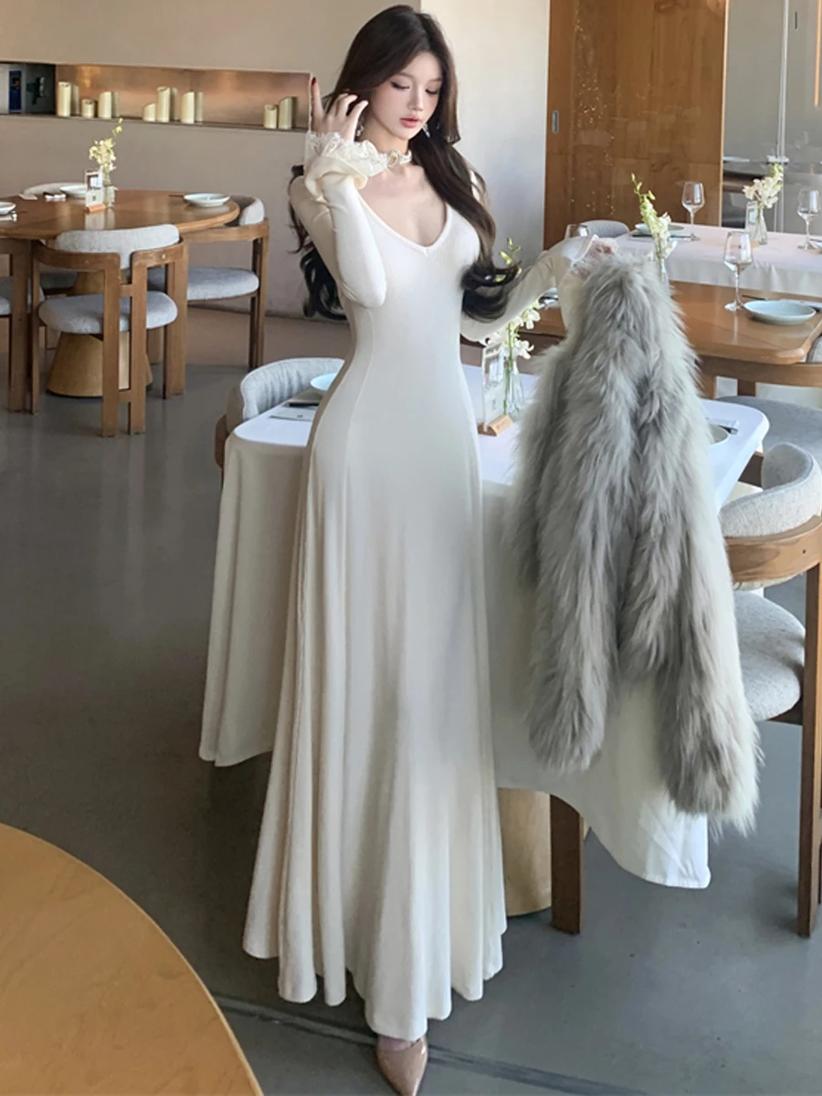 Elegant Lace Splice Bell Sleeve Design Slim Fit Waist V Neck Fashionable Versatile Inner Wear Dress Women High Waist a Line S...