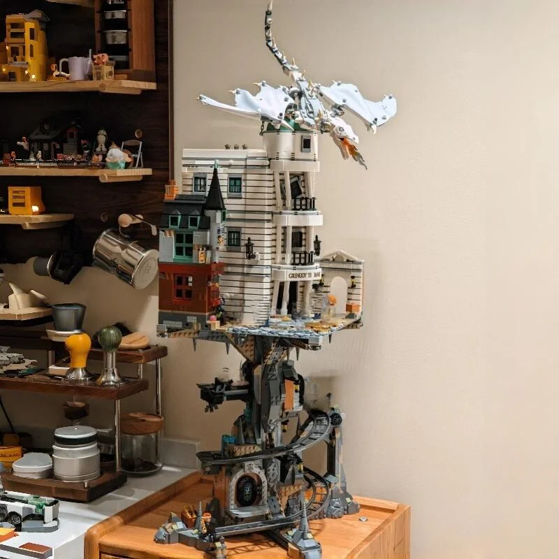4803-teiliges Straßenansicht-Bank-Städte-MOC-Fantasie-Stadtmuster-Modell, hochkomplexes Puzzle-Spielzeug für Sammler, Spielzeug für Fantasy-Film-Fans, Geschenk